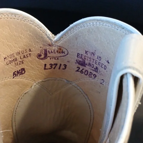 Justin Boots White Heeled Women's Boots - Picture 8 of 14